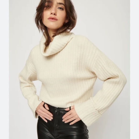 Dynamite Chandail Chunky Cropped Turtleneck - Picture 1 of 4